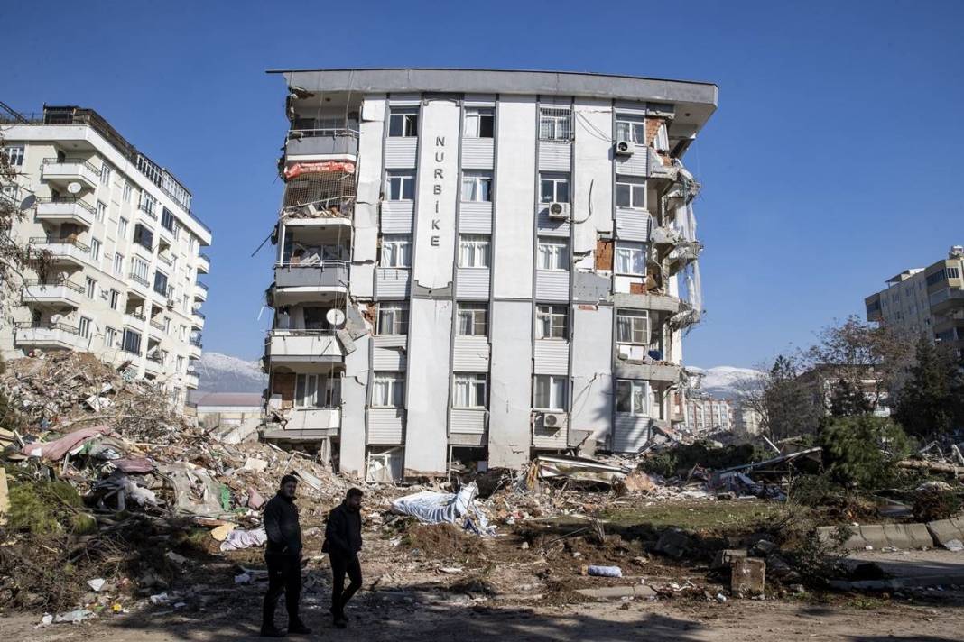 Deprem bölgesinde rakamlar korkunç! Felaketin boyutu gün geçtikçe ortaya çıkıyor 11